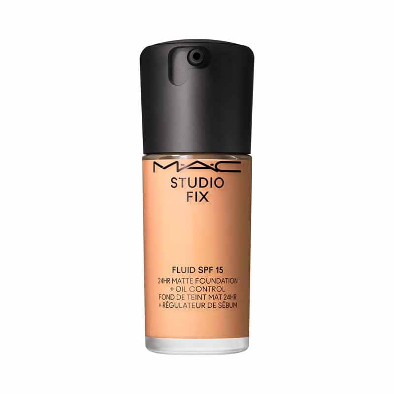 MAC Cosmetics Studio Fix Fluid SPF 15 24HR Matte Foundation + Oil Control, NW22
