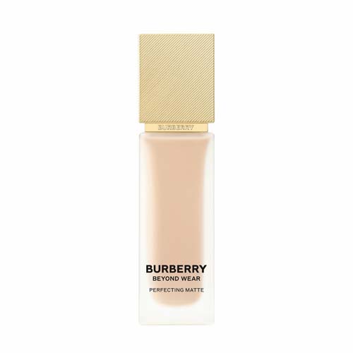 Burberry Beyond Wear Perfecting Matte Foundation 30 Light Cool