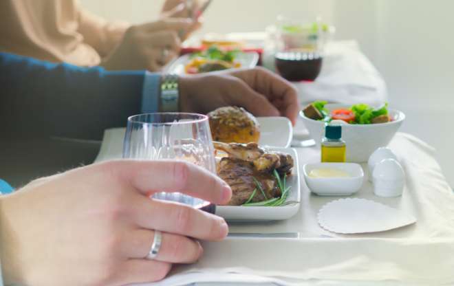 meals-types-of-in-flight-meals-snack-box