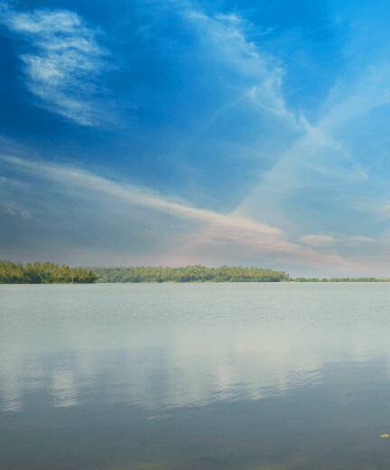 Khindsi Lake