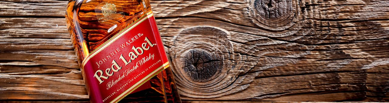 Analyzing Red Label Price in Mumbai – understand the flavours and discussing what makes this Johnnie Walker blended scotch whisky stand out