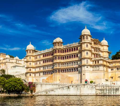 Spend Valentine's Day in Udaipur, the-City of Romance