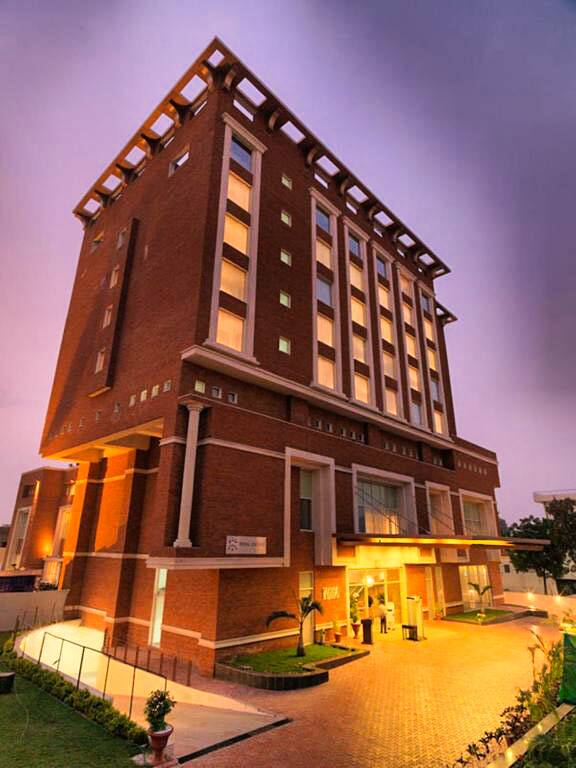 hotel royal orchid central jaipur contact number